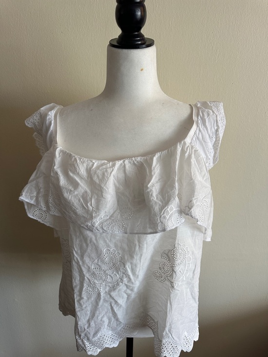 Tops - White Eyelet Ruffle Women’s Top